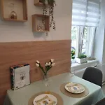 Appartement Lady Mabel's Near To Aréna, Puskás Stadion&city Park, With Guarded Parking Place Budapest