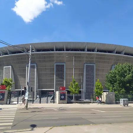 Lady Mabel's Near To Arena, Puskas Stadion And Park, With Guarded Parking Place *