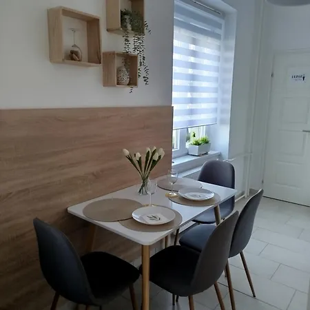 Lady Mabel'S Apartment Near To Arena, Puskas Stadion And City Park Free Parking
