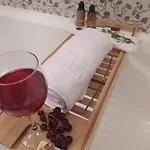 Lady Mabel's Near To Arena, Puskas Stadion And Park, With Guarded Parking Place Lejlighed Budapest